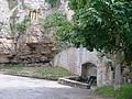 Agen d'Aveyron (12) : La grotte et la source