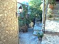Eus (66): Ruelles pentues du village