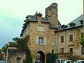 Saint-Côme d'Olt (12) :Porte d'accés au village médiéval